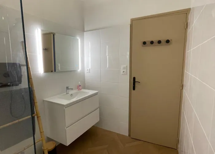 Spacieux Avec Balcon Apartman Narbonne